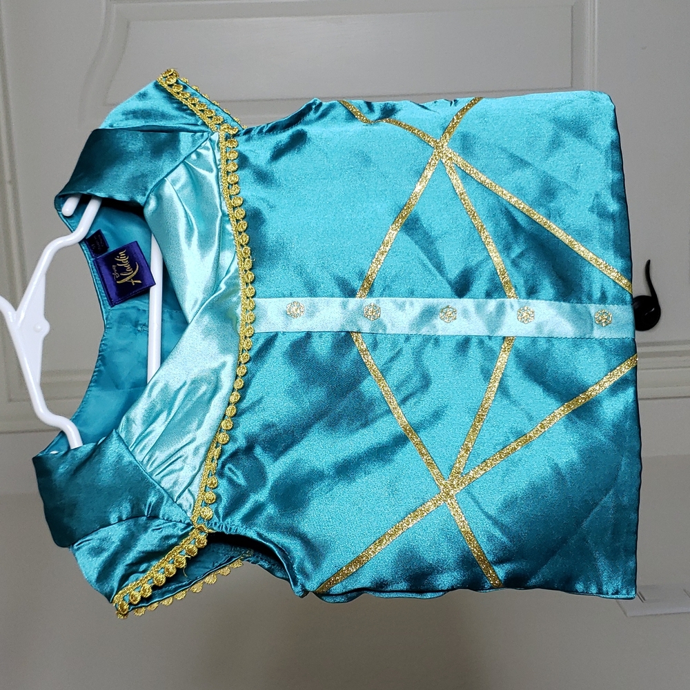 Disney Aladdin Princess Jasmine costume size 5T